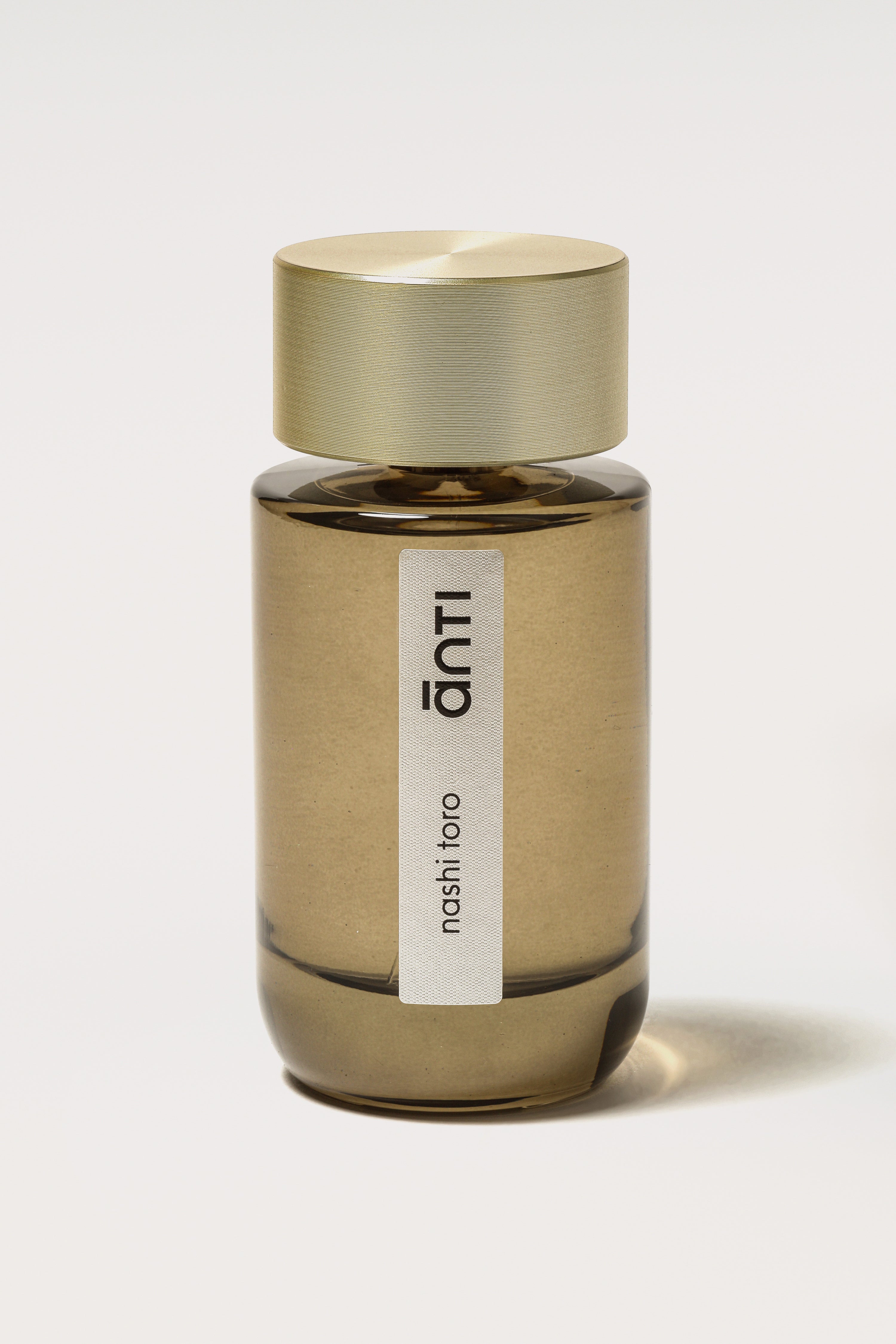 nashi toro